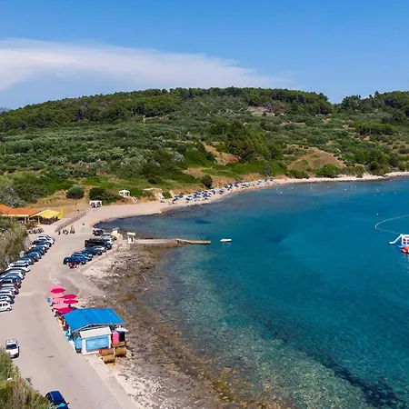Holiday home Pet Friendly In With Sauna Makarska